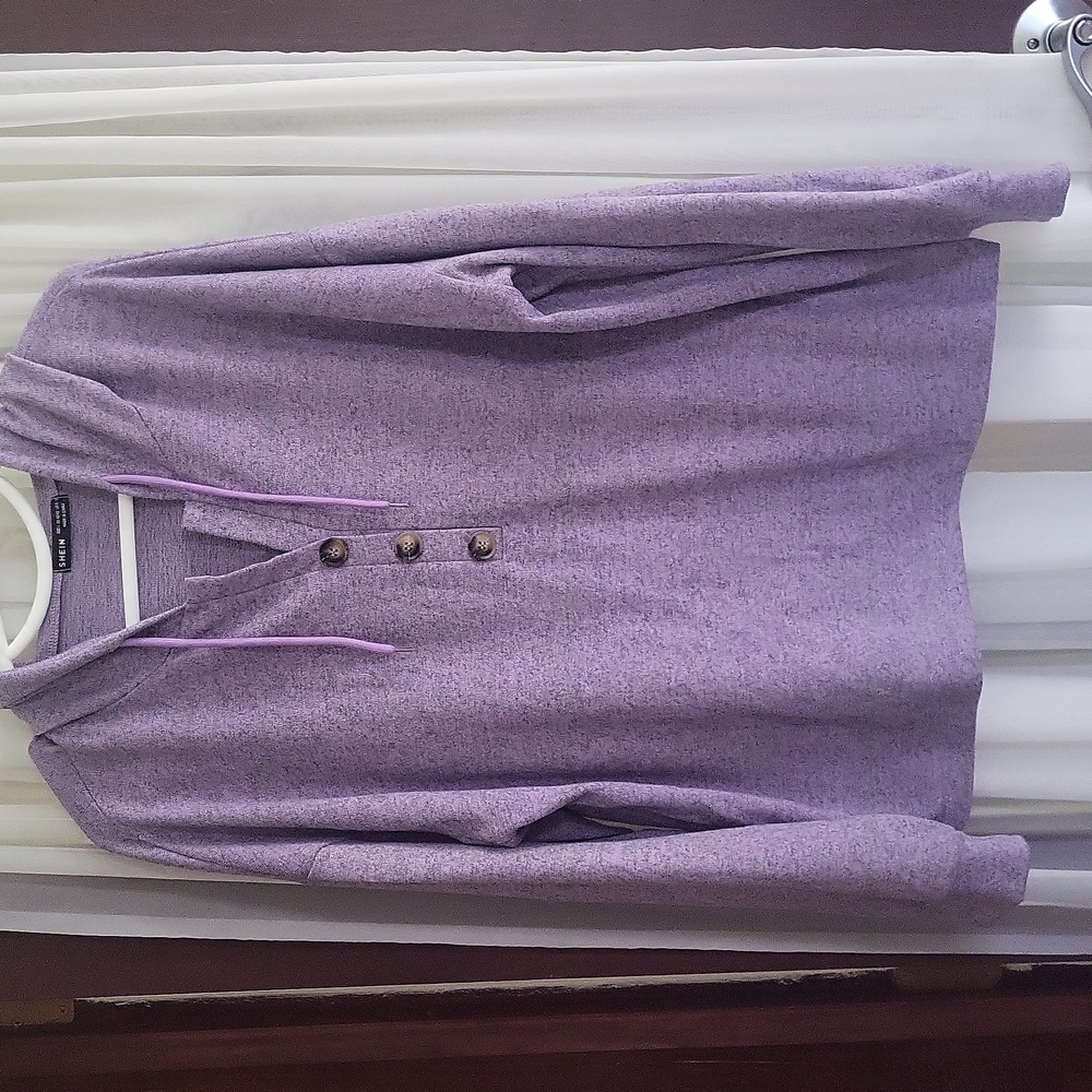 Women's Large purple lightweight hoodie pullover